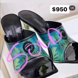 Authentic 💯 Versace Sandals